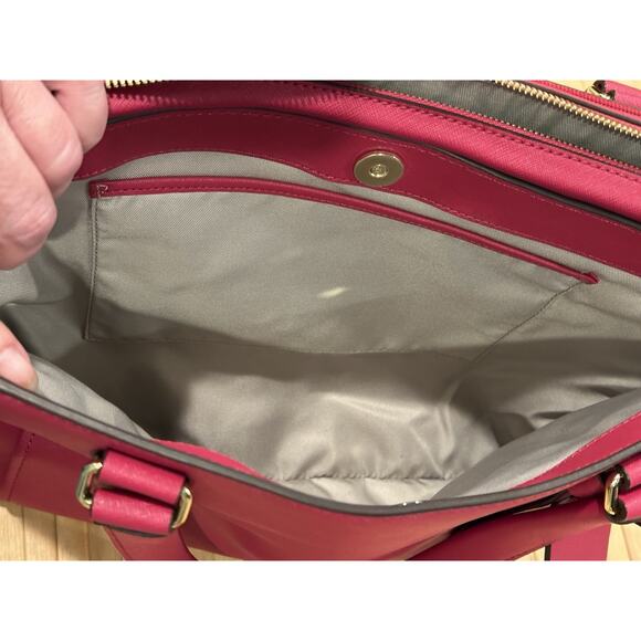 Tumi Varek Raspberry Large Travel Bag Purse Carryall Laptop Tote Bag Carry-On VG - Picture 12 of 16